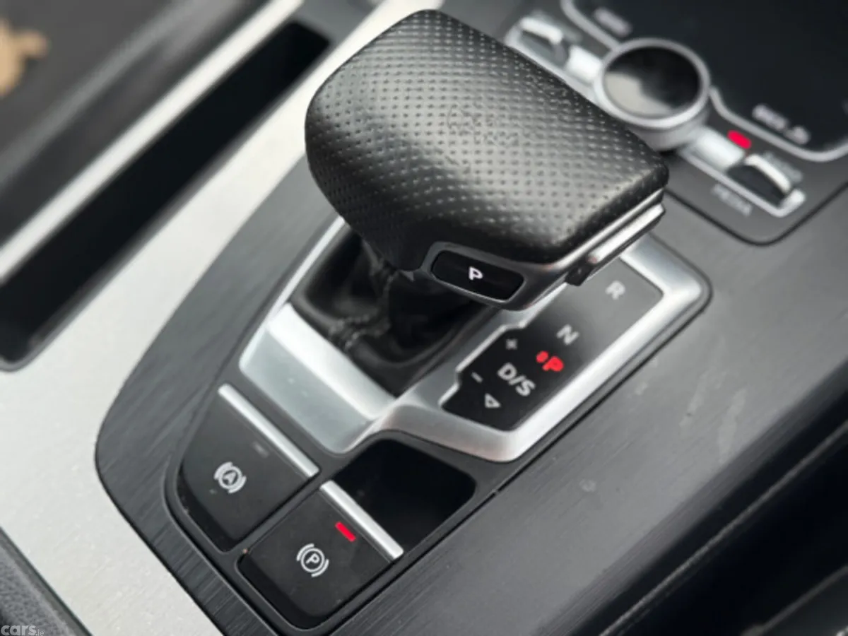 Audi Q5 Estate, Diesel, 2019, White