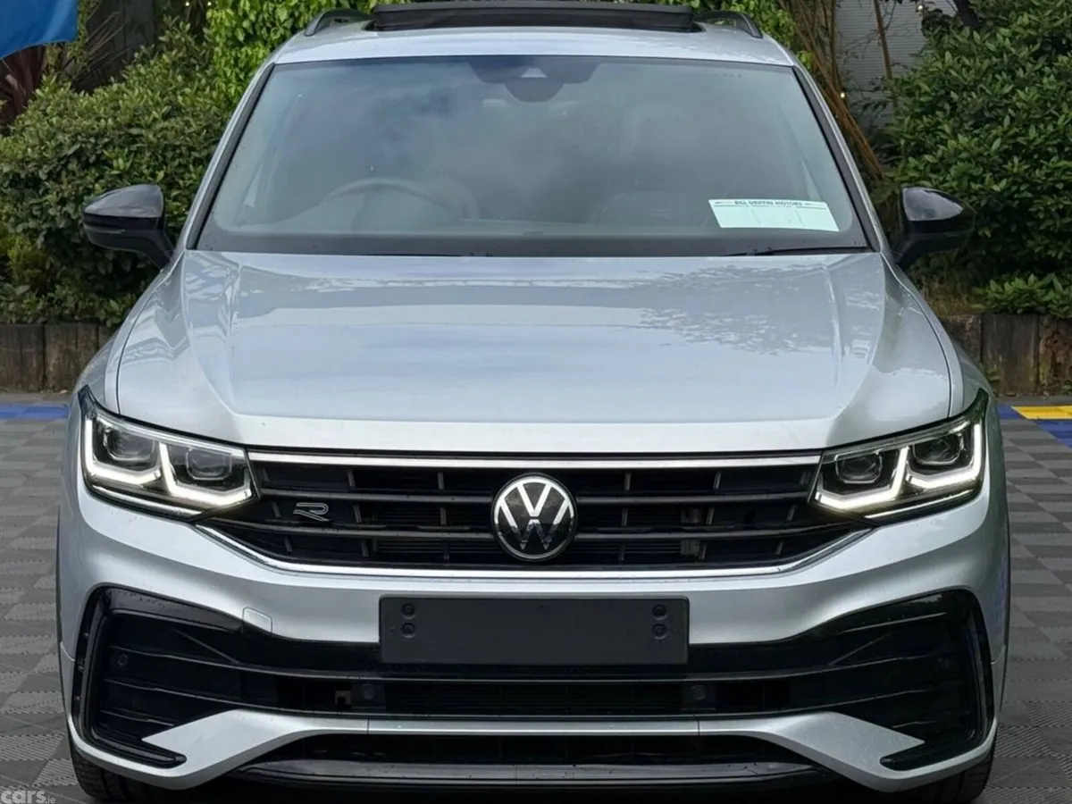 Volkswagen Tiguan SUV, Petrol Plug-in Hybrid, 2024, Silver