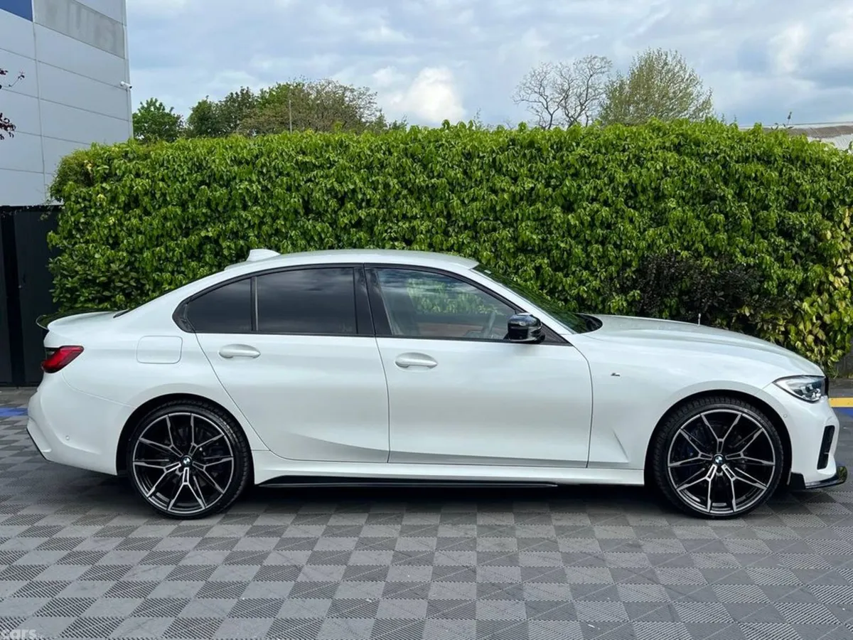 BMW 3-Series Saloon, Petrol Plug-in Hybrid, 2020, White