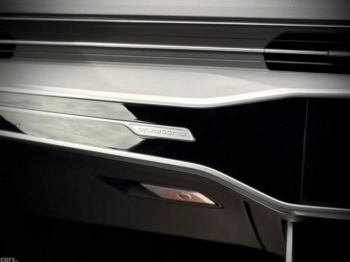 Audi A6 Saloon, Petrol Plug-in Hybrid, 2022, Black