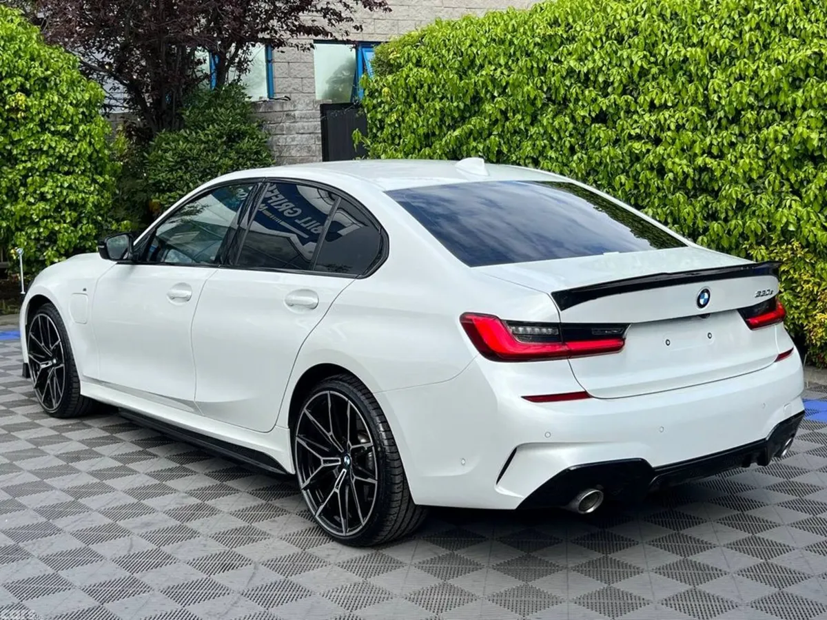 BMW 3-Series Saloon, Petrol Plug-in Hybrid, 2020, White