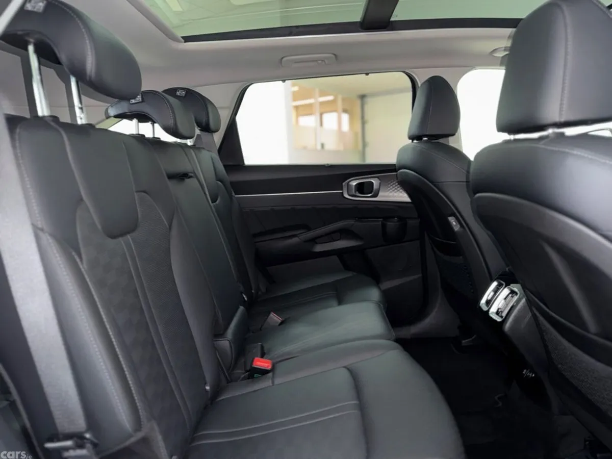 Kia Sorento MPV, Diesel, 2025, Grey