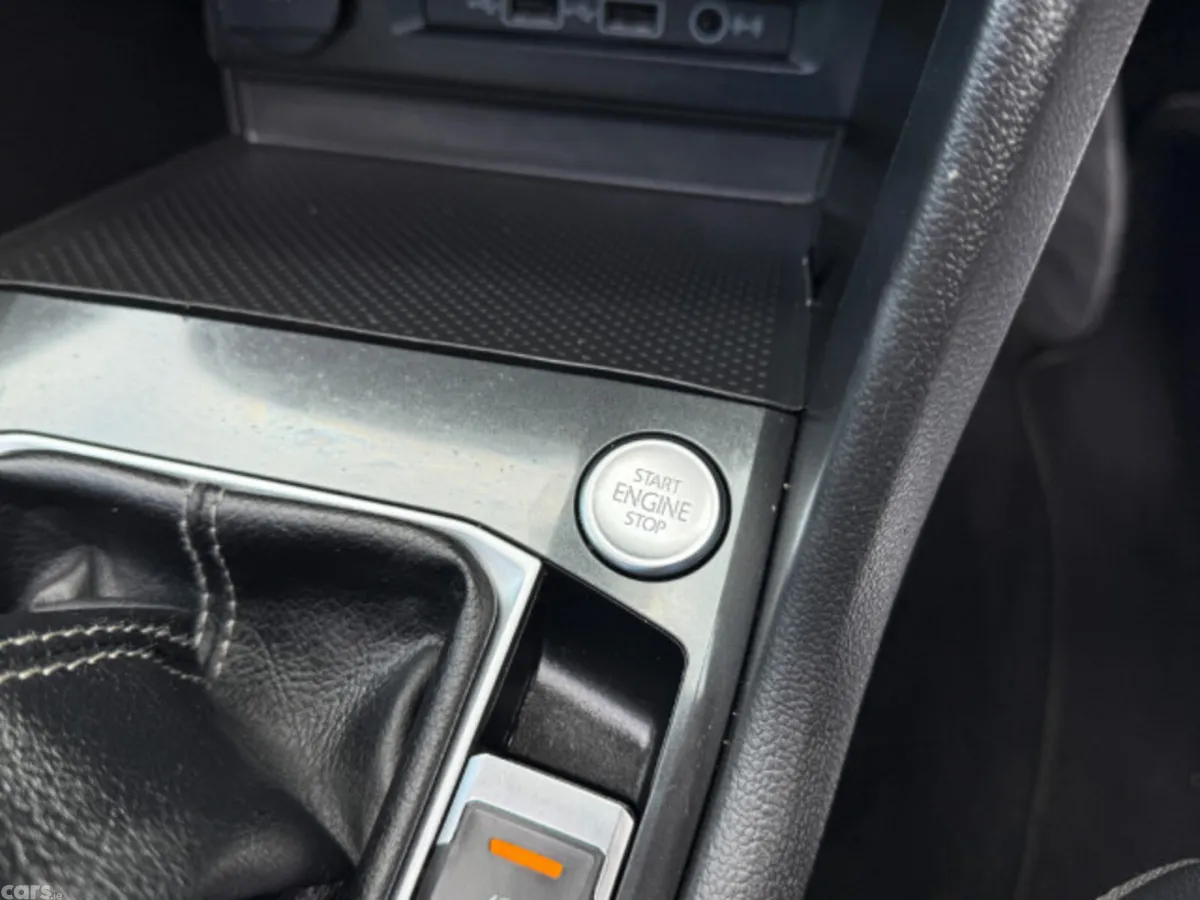 Volkswagen Tiguan Estate, Diesel, 2020, White