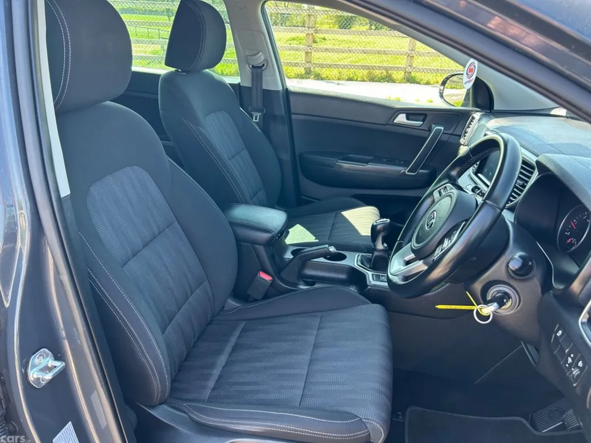 Kia Sportage SUV, Diesel Hybrid, 2020, Grey