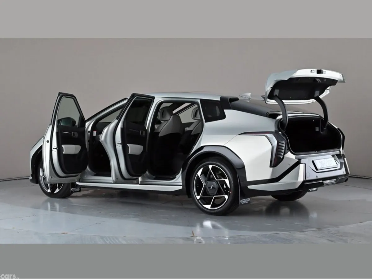 Kia EV4 Saloon, Electric, 2026, Silver