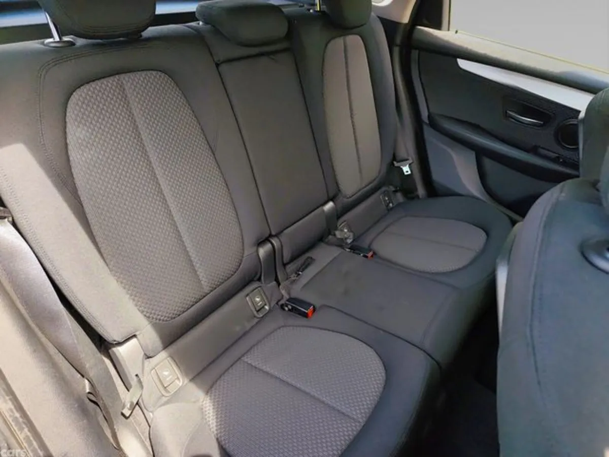BMW 2-Series Hatchback, Petrol, 2015, Black
