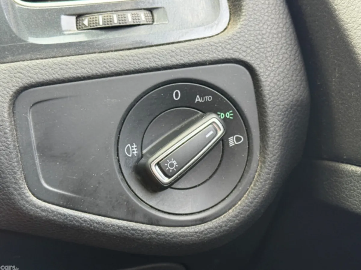 Volkswagen Golf Hatchback, Diesel, 2018, Silver