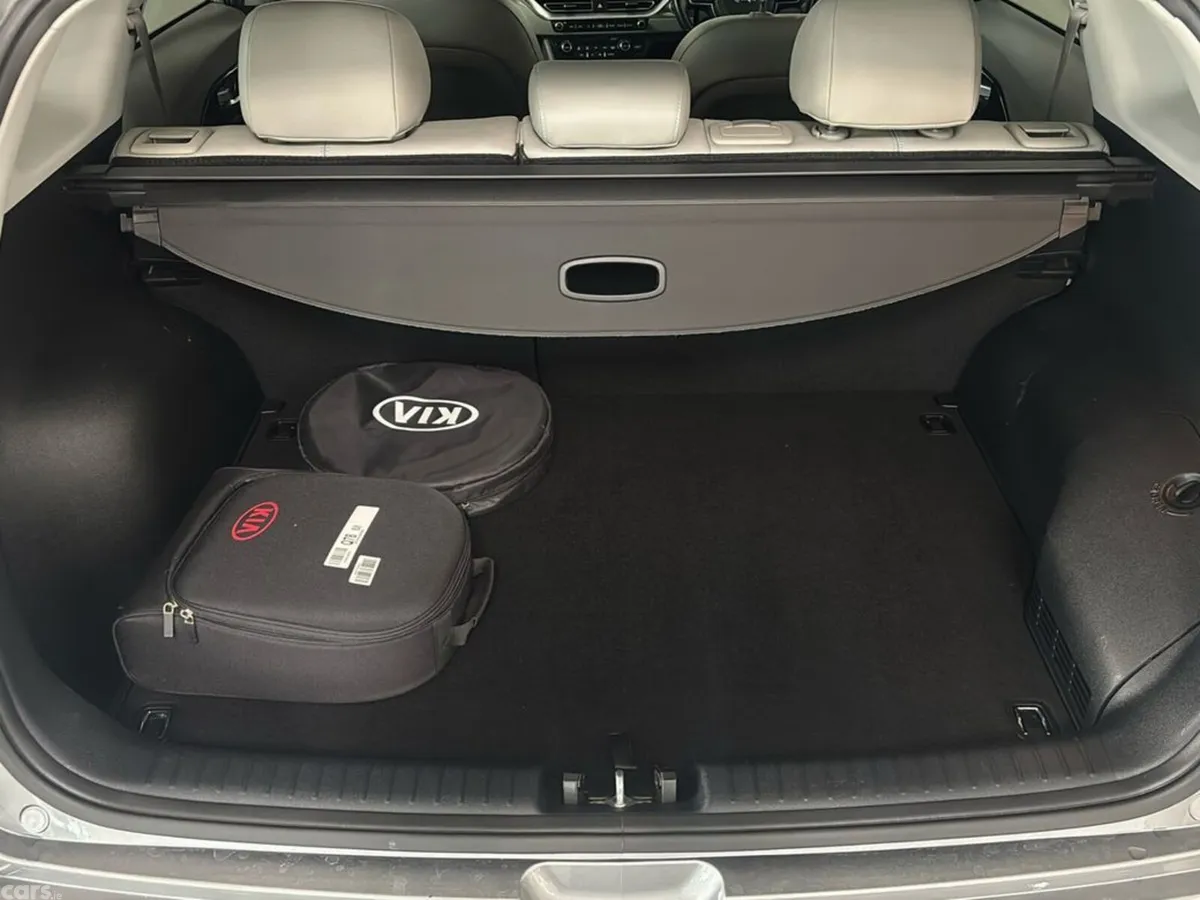 Kia Niro Estate, Petrol Plug-in Hybrid, 2021, Grey