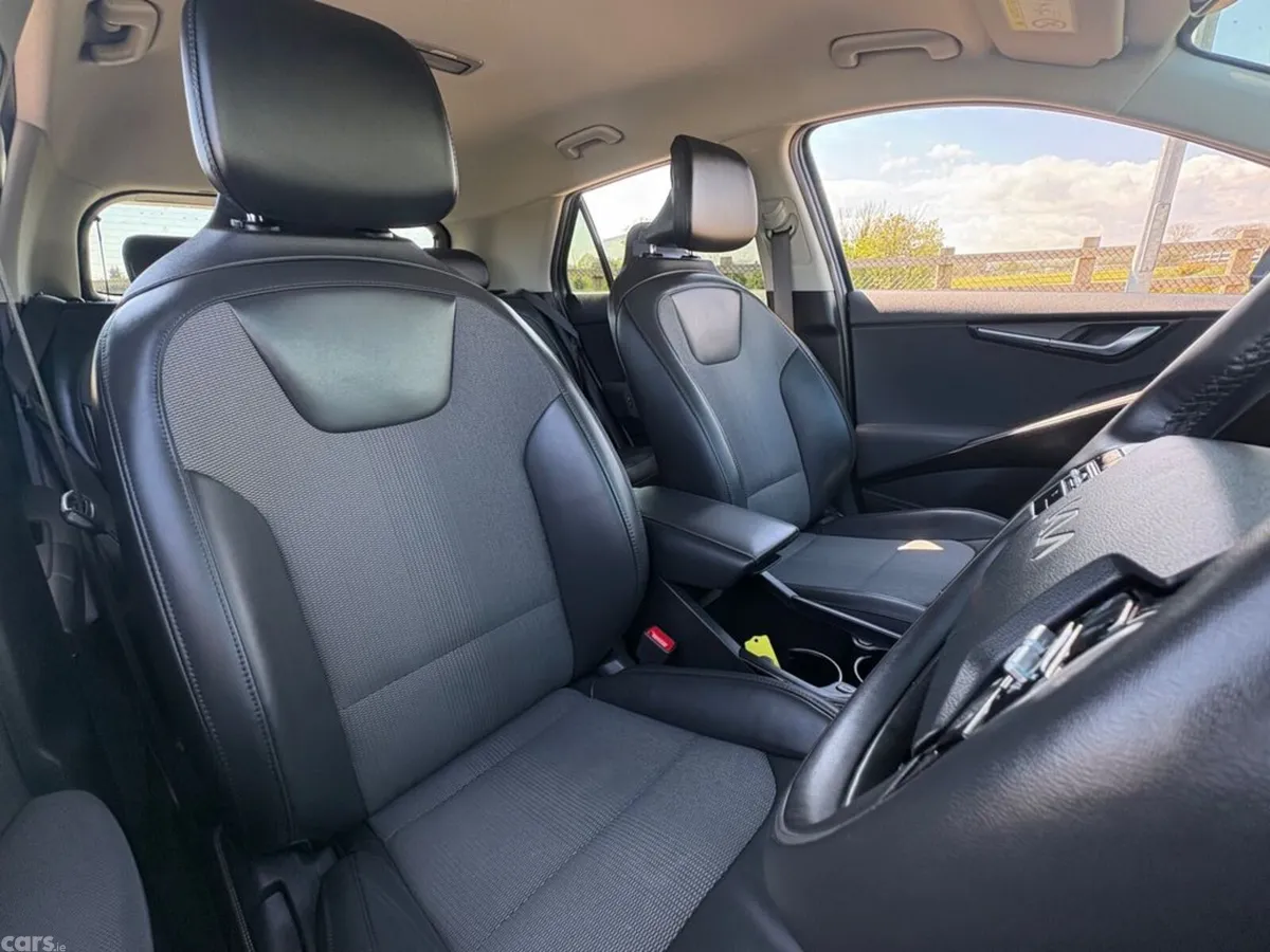 Kia e-Niro Hatchback, Electric, 2023, Blue