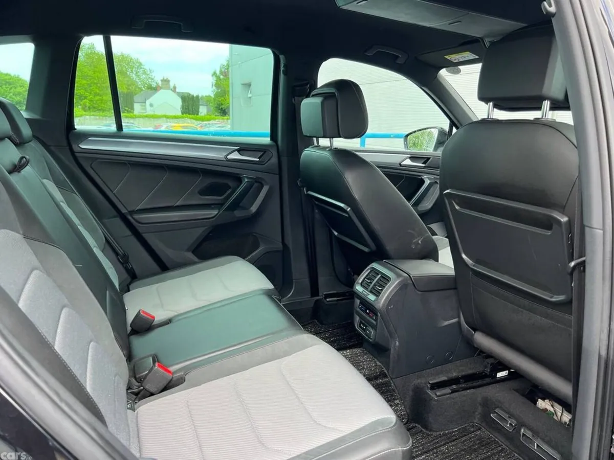 Volkswagen Tiguan SUV, Diesel, 2019, Black