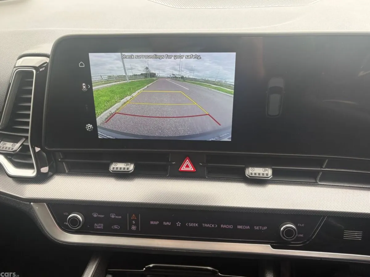 Kia Sportage SUV, Petrol Hybrid, 2023, Grey