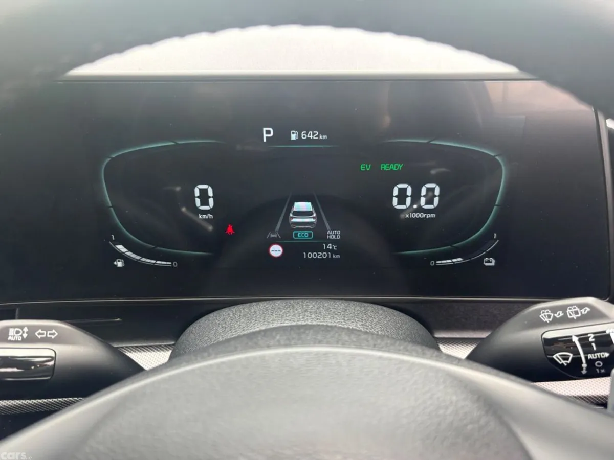 Kia Sportage SUV, Petrol Hybrid, 2023, Grey