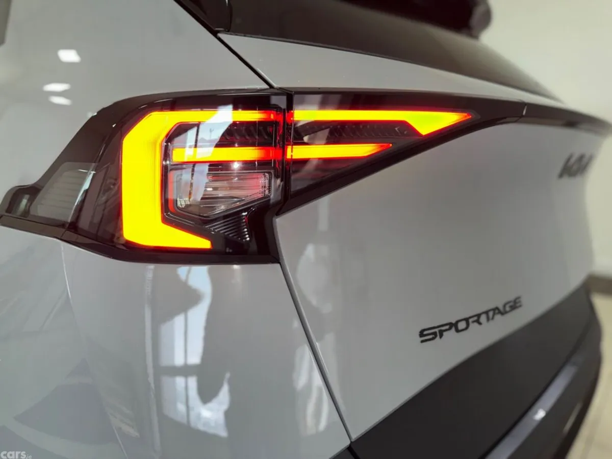 Kia Sportage SUV, Petrol Hybrid, 2027, Grey