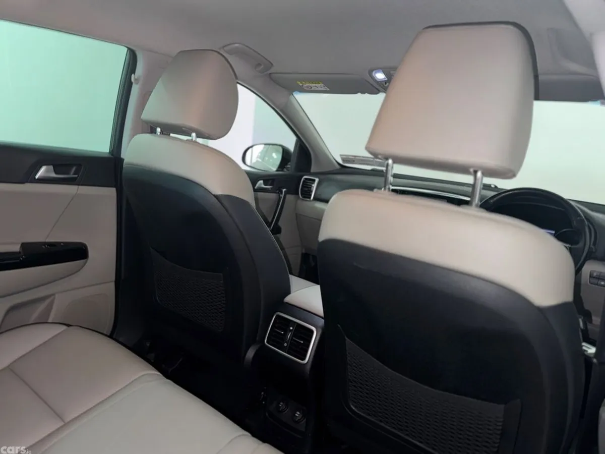 Kia Sportage MPV, Diesel, 2020, Grey