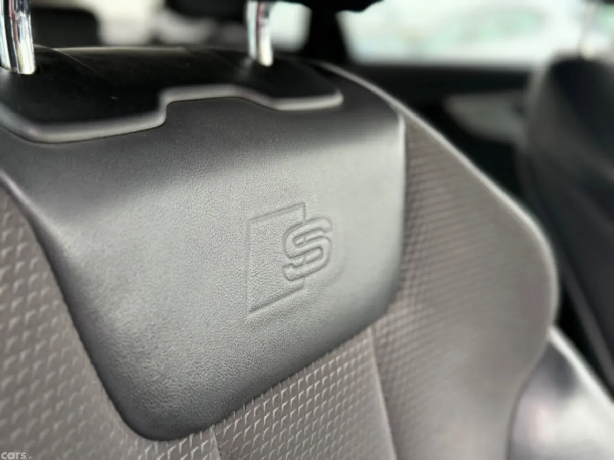 Audi A4 Saloon, Diesel, 2018, White