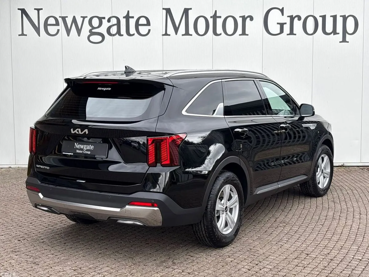 Kia Sorento Van, Diesel, 2027, Black