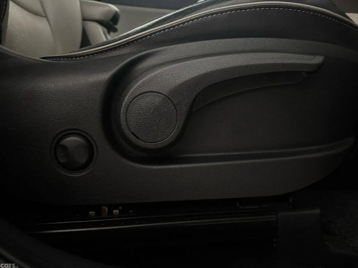 Kia Sportage MPV, Diesel, 2020, Black
