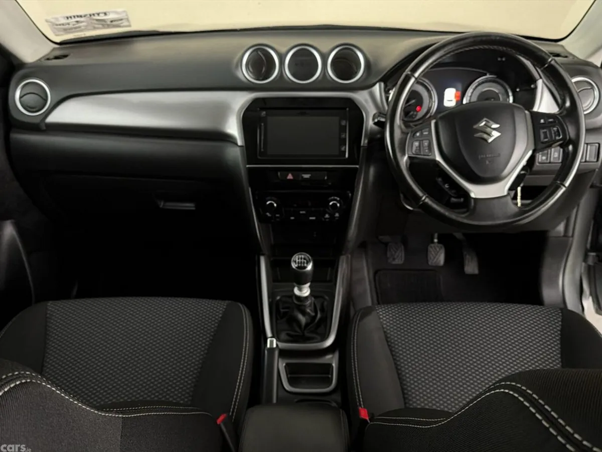 Suzuki Vitara SUV, Petrol, 2024, Grey