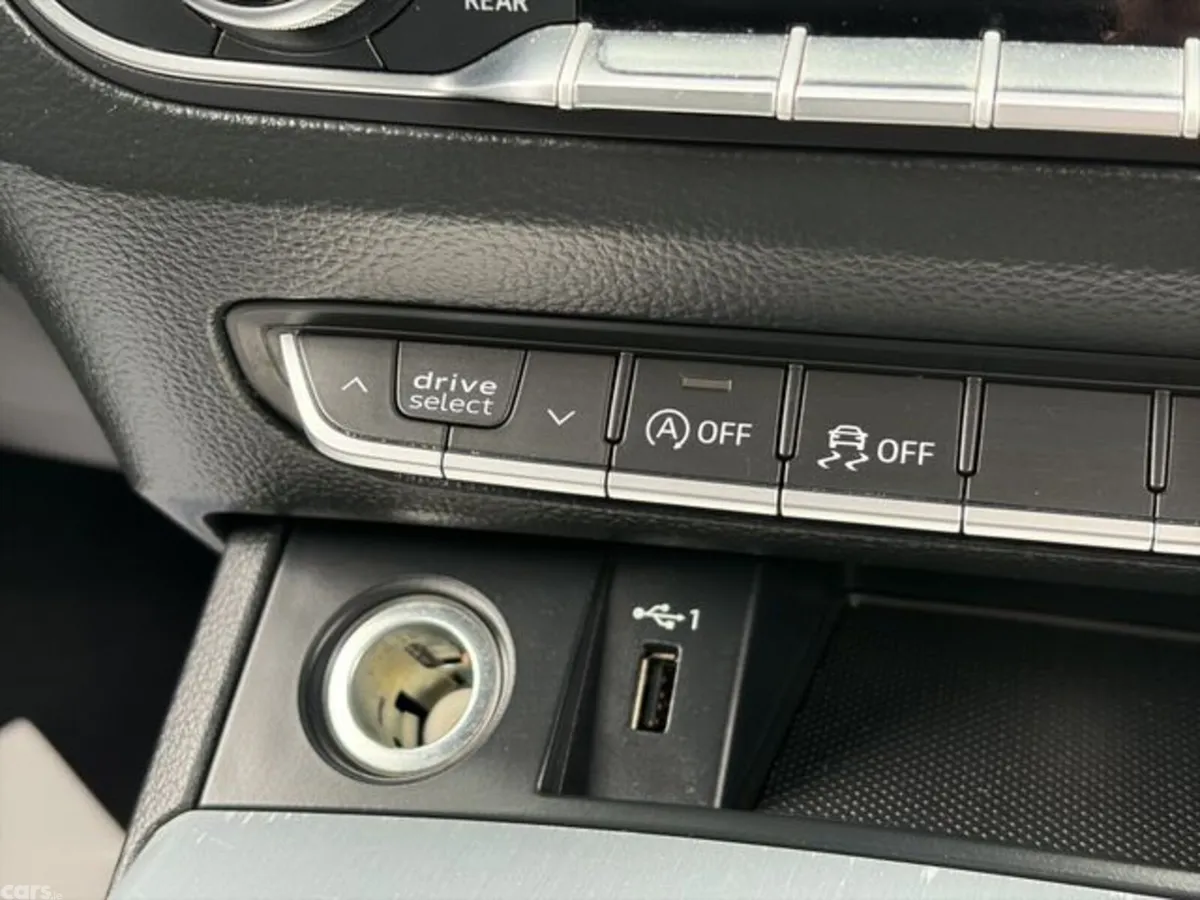 Audi Q5 Estate, Diesel, 2019, Blue