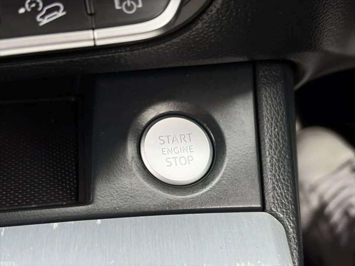 Audi Q5 Estate, Diesel, 2019, Blue