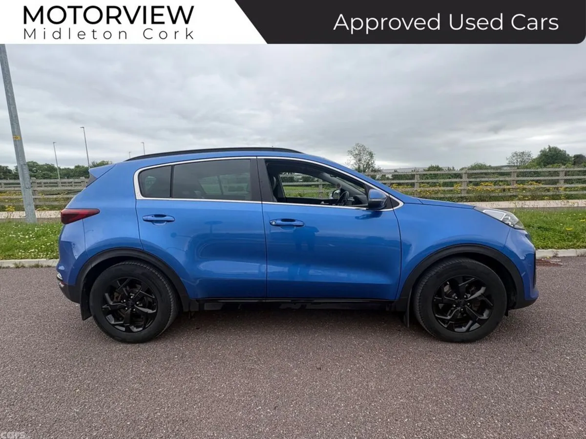 Kia Sportage SUV, Diesel Hybrid, 2021, Blue