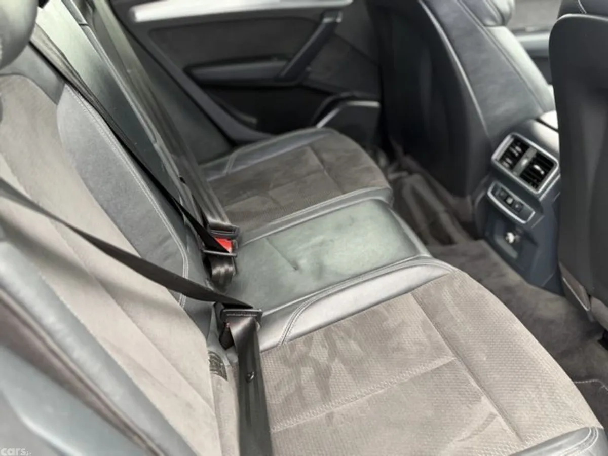 Audi Q5 Estate, Diesel, 2019, Blue
