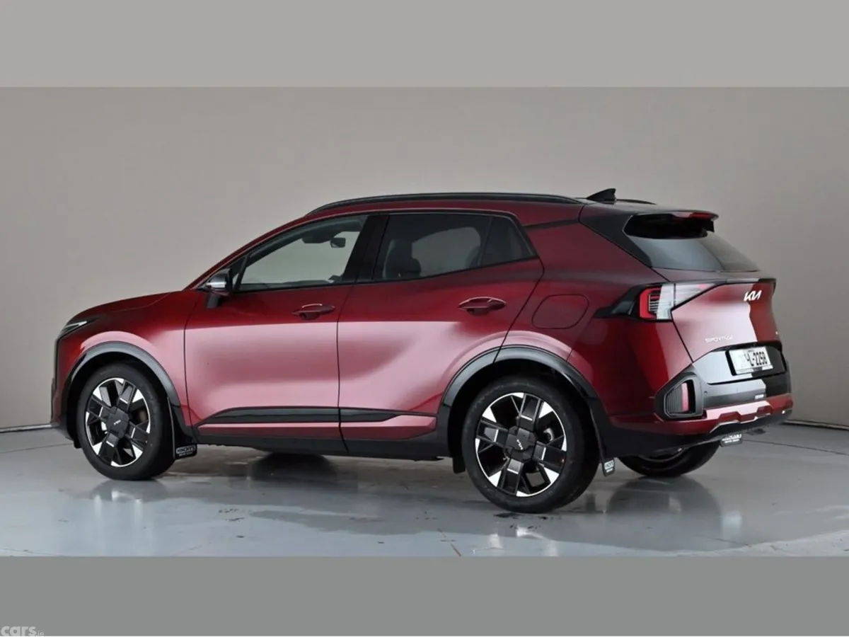 Kia Sportage SUV, Diesel Hybrid, 2026, Red