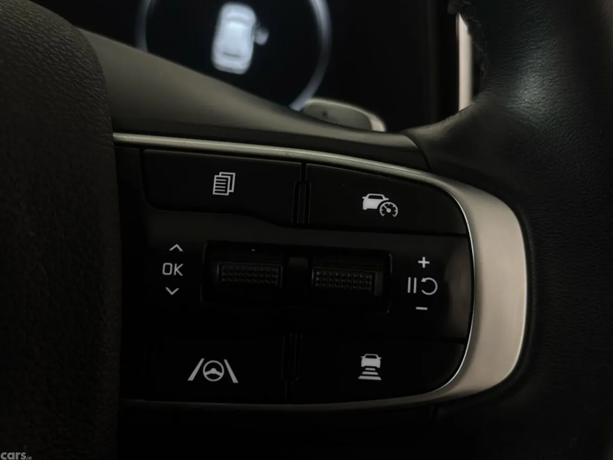 Kia Sportage MPV, Petrol Plug-in Hybrid, 2025, White