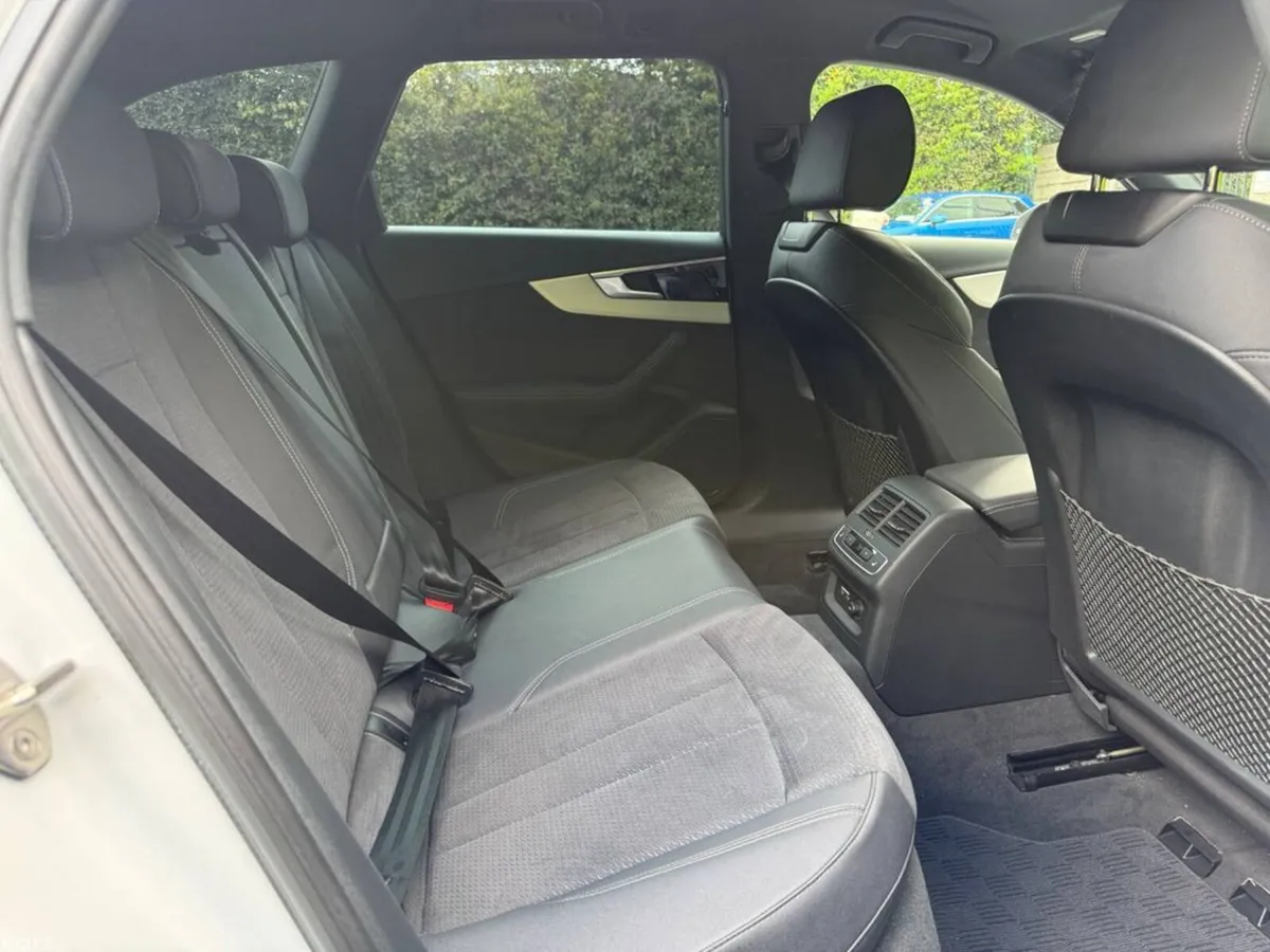 Audi A4 Estate, Diesel, 2023, White