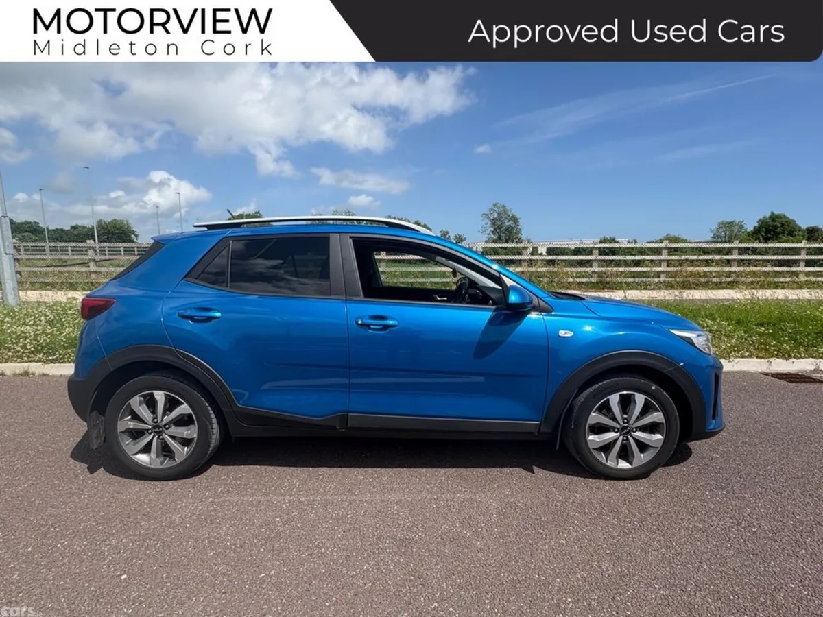 Kia Stonic Hatchback, Petrol, 2023, Blue
