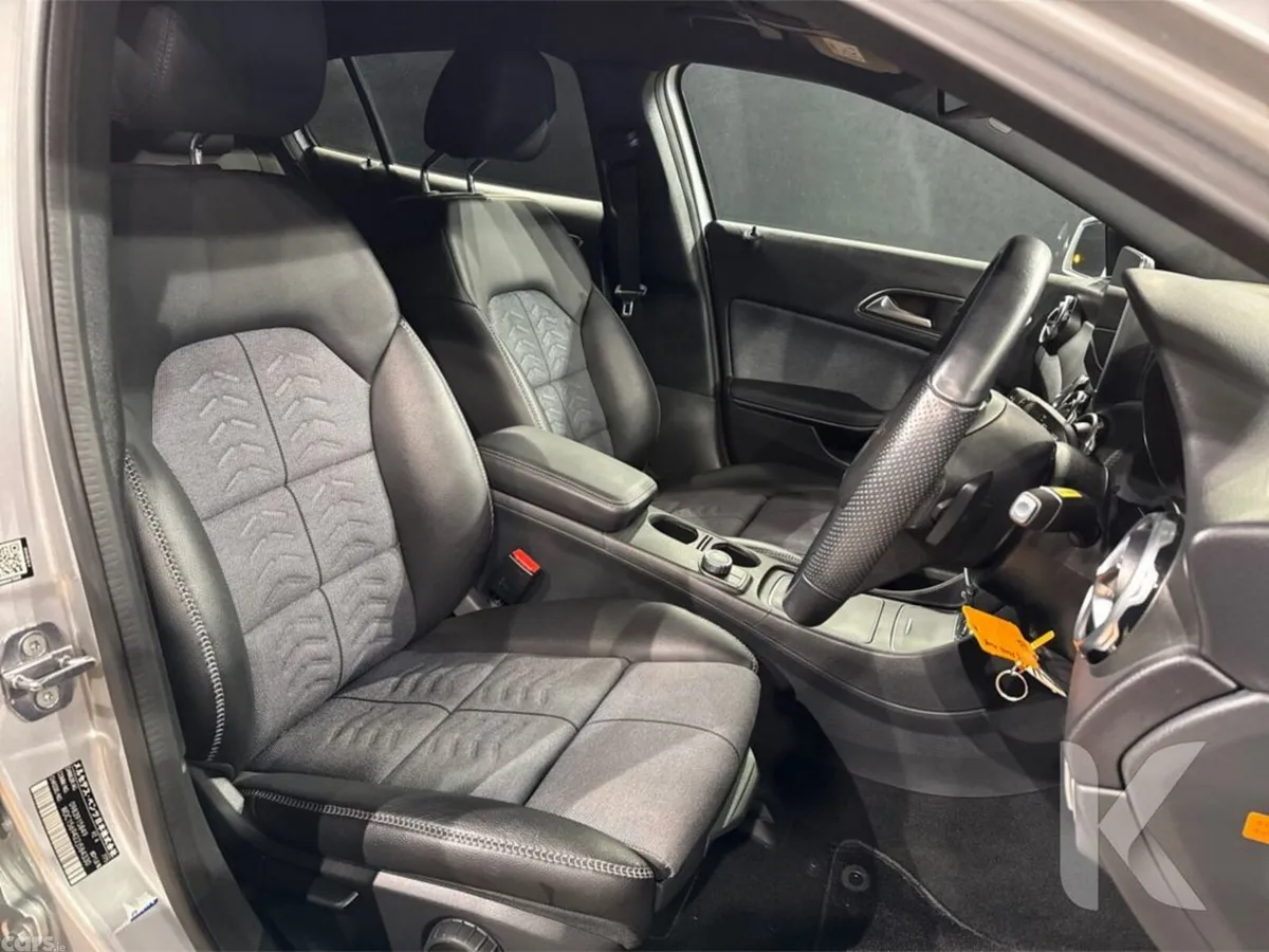 Mercedes-Benz GLA SUV, Petrol, 2019, Silver