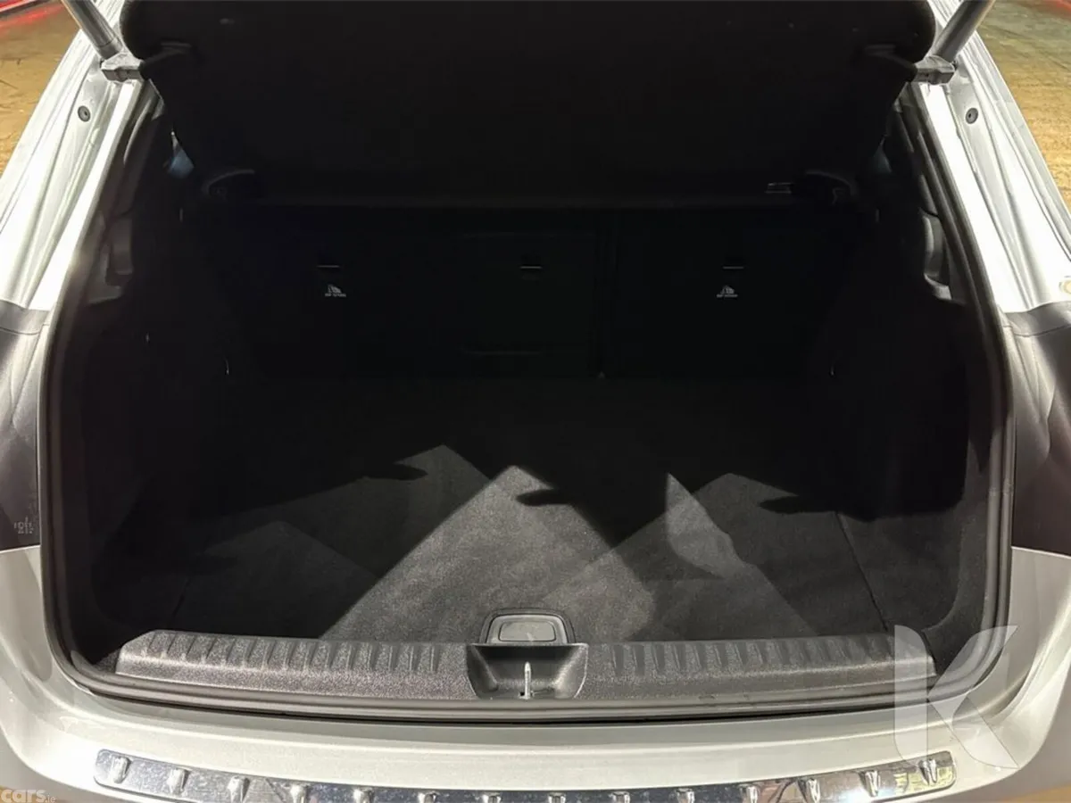 Mercedes-Benz GLA SUV, Petrol, 2019, Silver