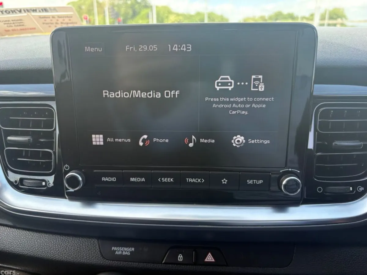 Kia Stonic Hatchback, Petrol, 2023, Blue
