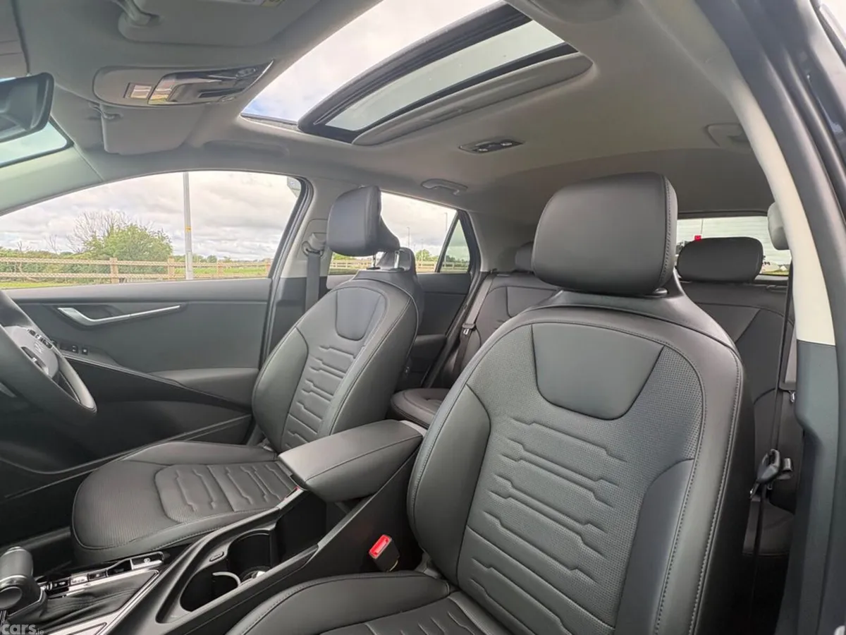 Kia Niro Hatchback, Petrol Plug-in Hybrid, 2026, Grey