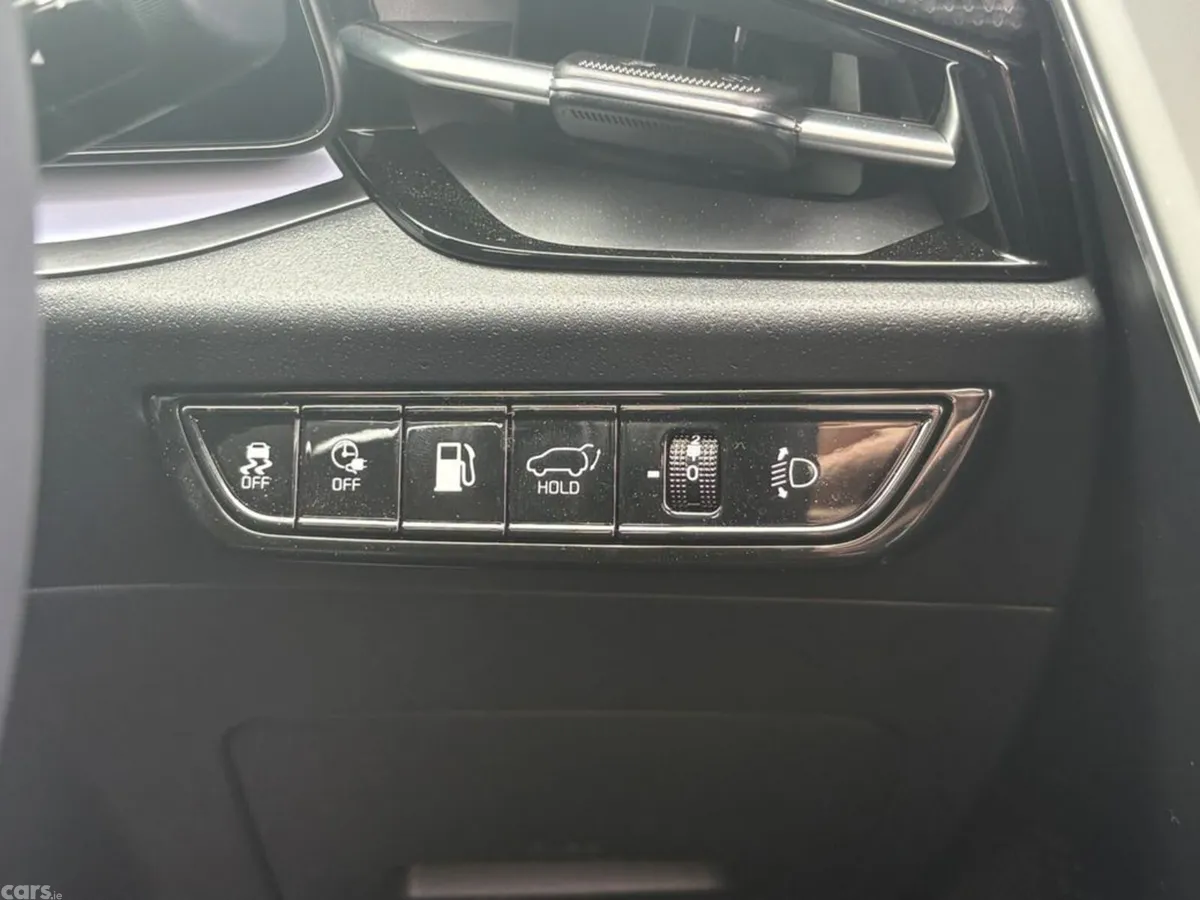 Kia Niro Hatchback, Petrol Plug-in Hybrid, 2026, Grey