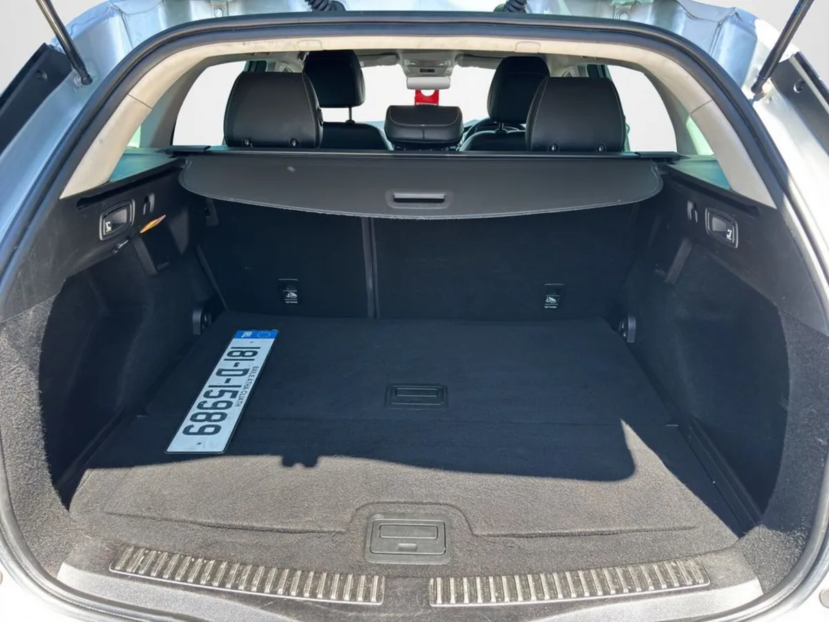 Renault Megane Estate, Diesel, 2018, Grey