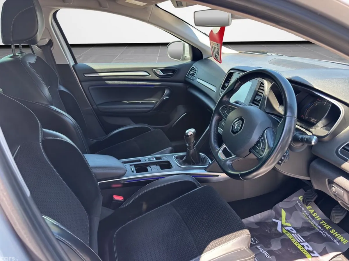 Renault Megane Estate, Diesel, 2018, Grey