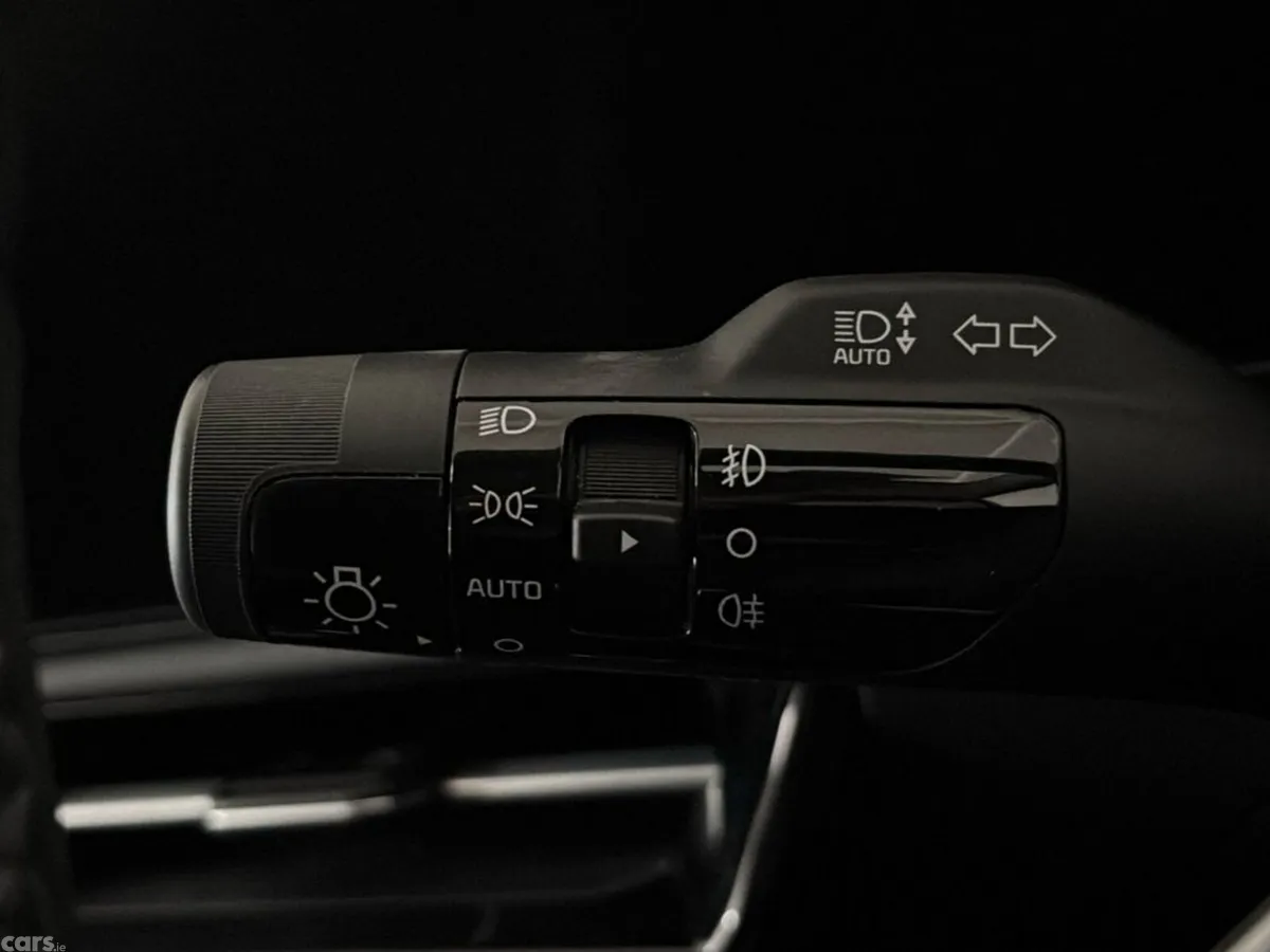 Kia Niro Hatchback, Petrol Plug-in Hybrid, 2023, Blue