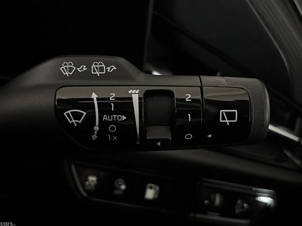 Kia Niro Hatchback, Petrol Plug-in Hybrid, 2023, Blue