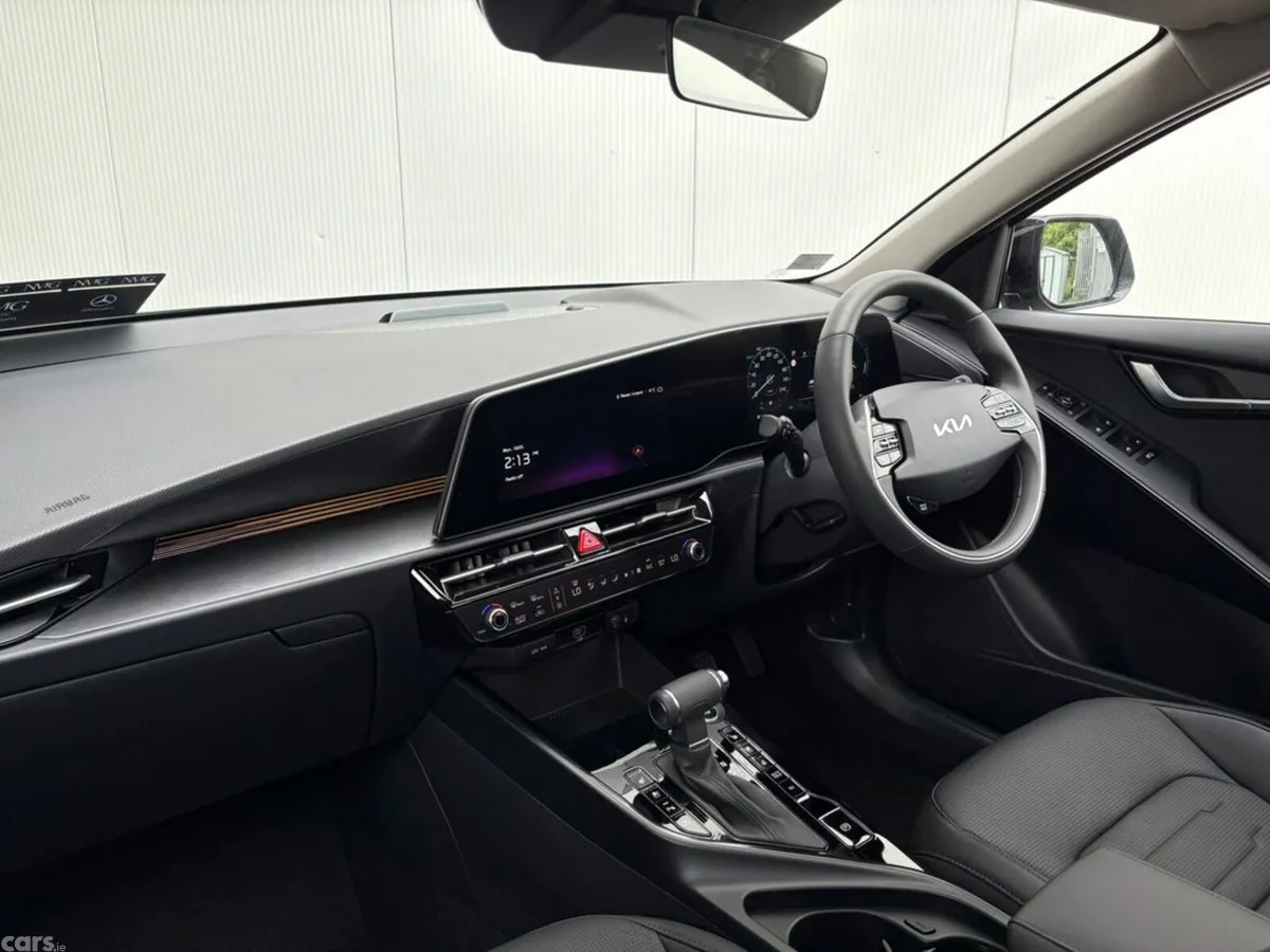 Kia Niro Hatchback, Petrol Plug-in Hybrid, 2026, Black