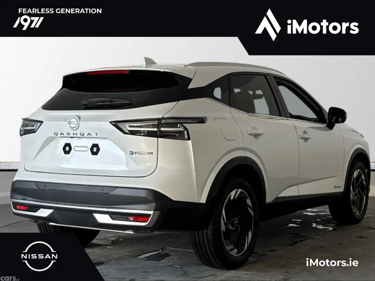 Nissan Qashqai SUV, Petrol Hybrid, 2027, White
