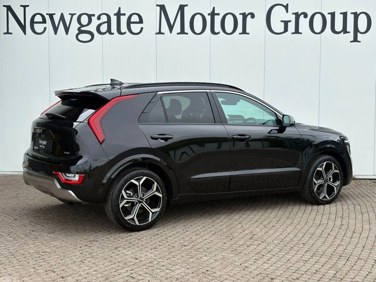 Kia Niro Hatchback, Petrol Plug-in Hybrid, 2026, Black