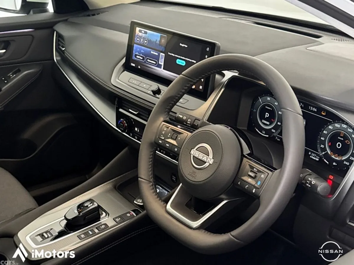 Nissan Qashqai SUV, Petrol Hybrid, 2027, White