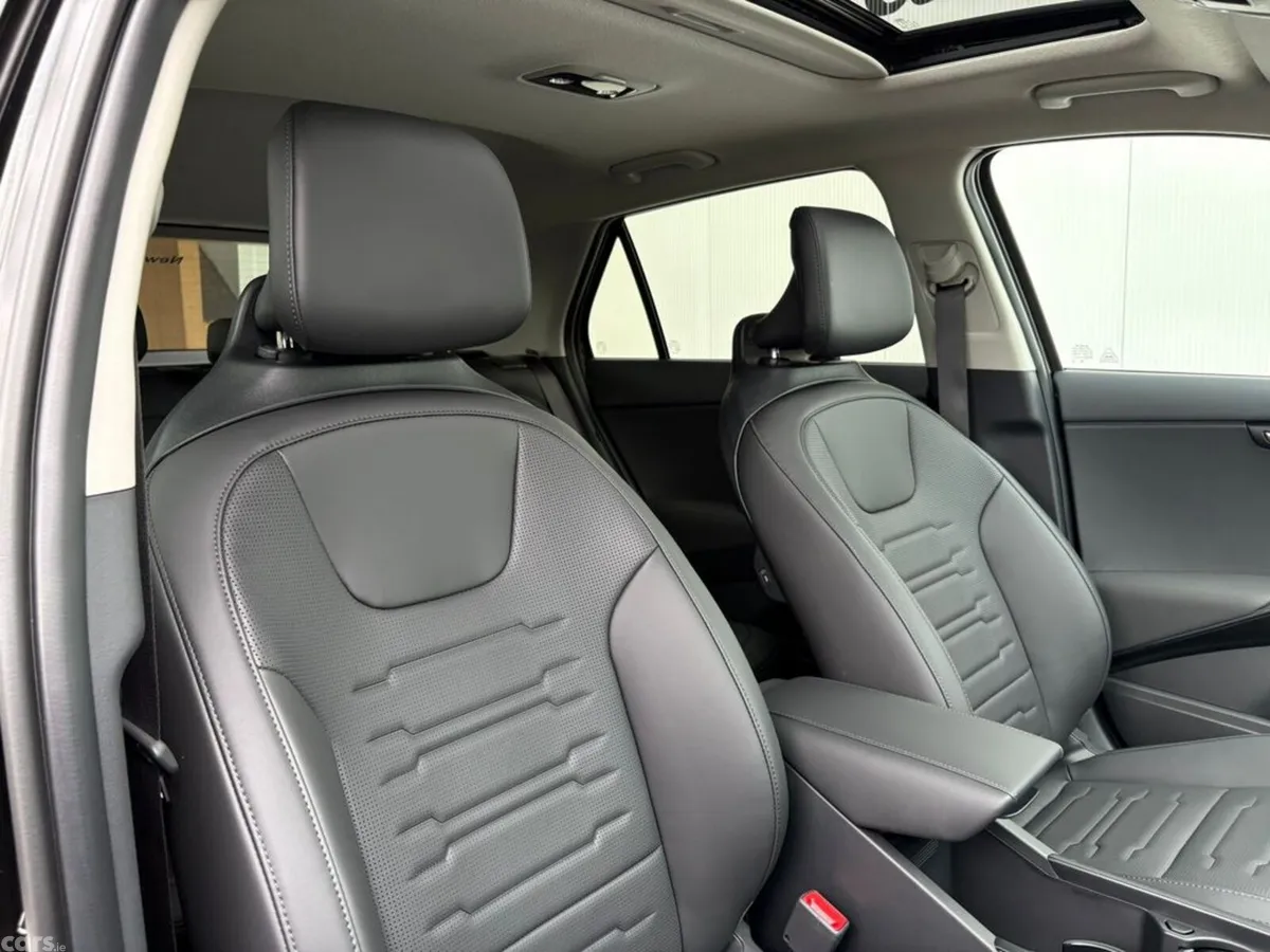 Kia Niro Hatchback, Petrol Plug-in Hybrid, 2026, Black