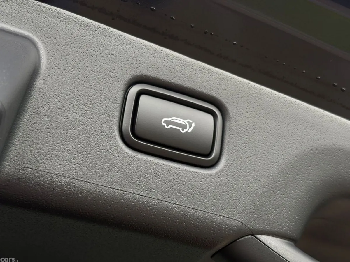 Kia Niro Hatchback, Petrol Plug-in Hybrid, 2026, Black