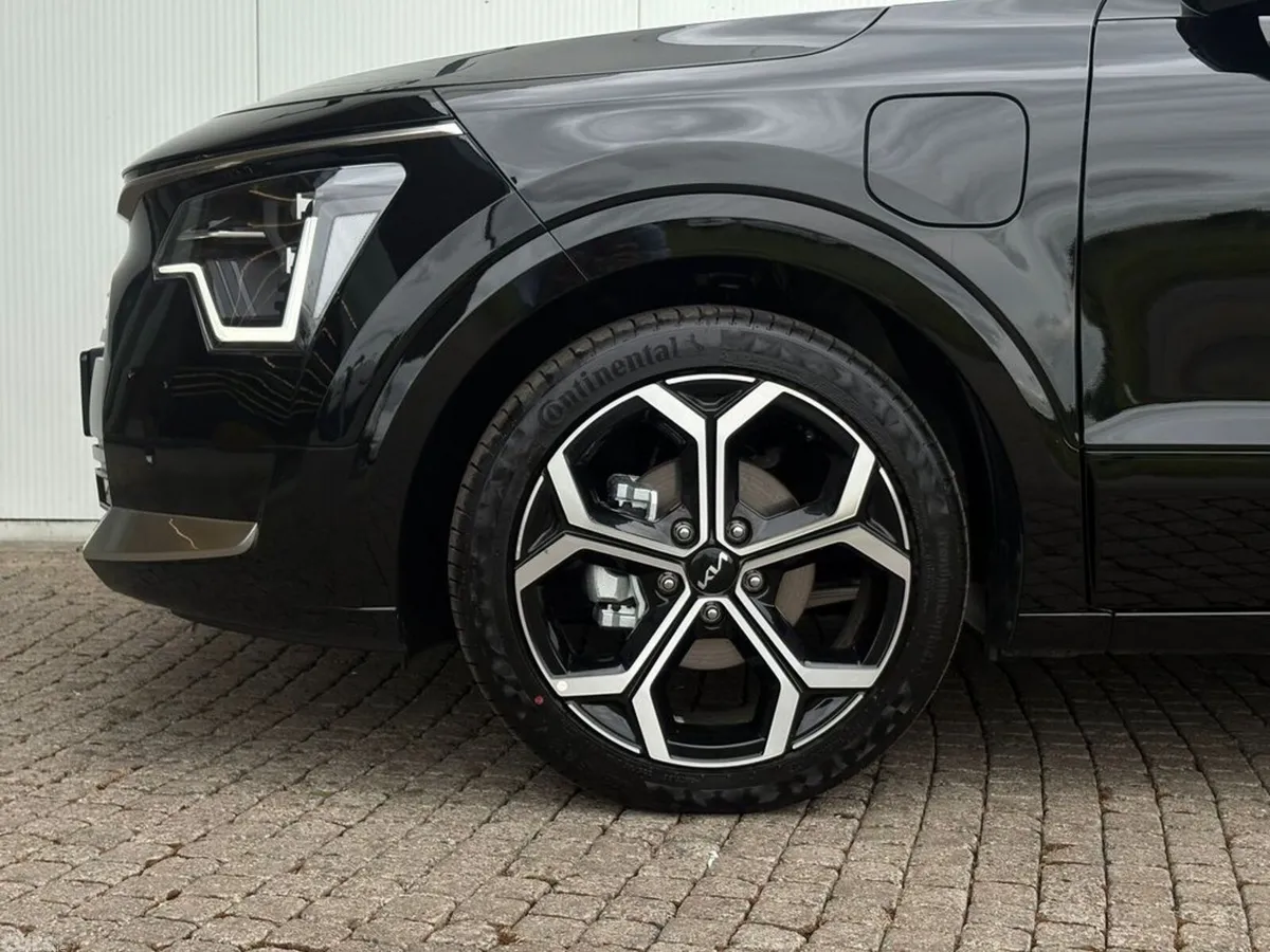 Kia Niro Hatchback, Petrol Plug-in Hybrid, 2026, Black