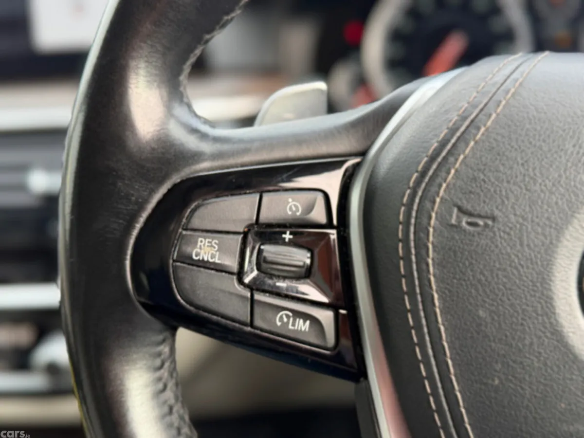 BMW 5-Series Saloon, Diesel, 2018, Blue