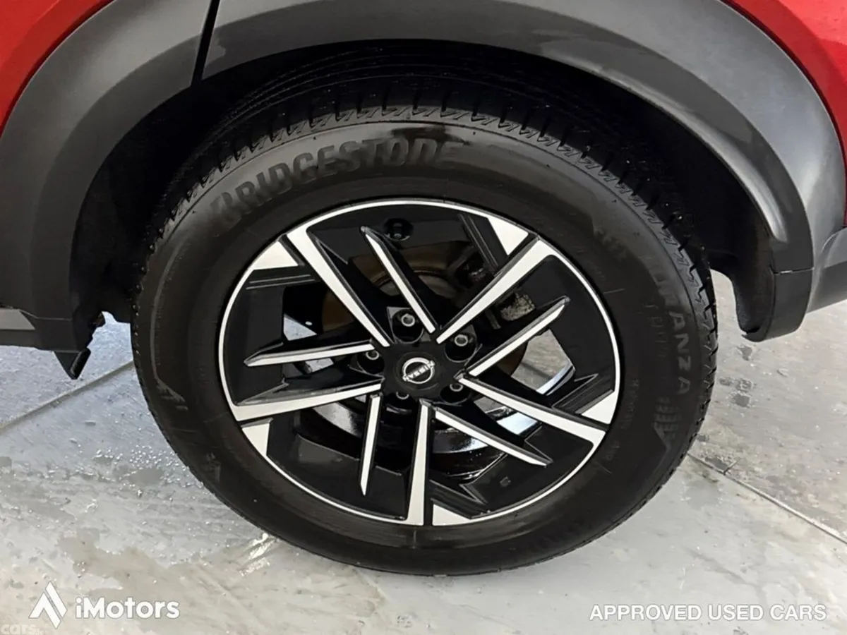 Nissan Juke SUV, Petrol, 2025, Red