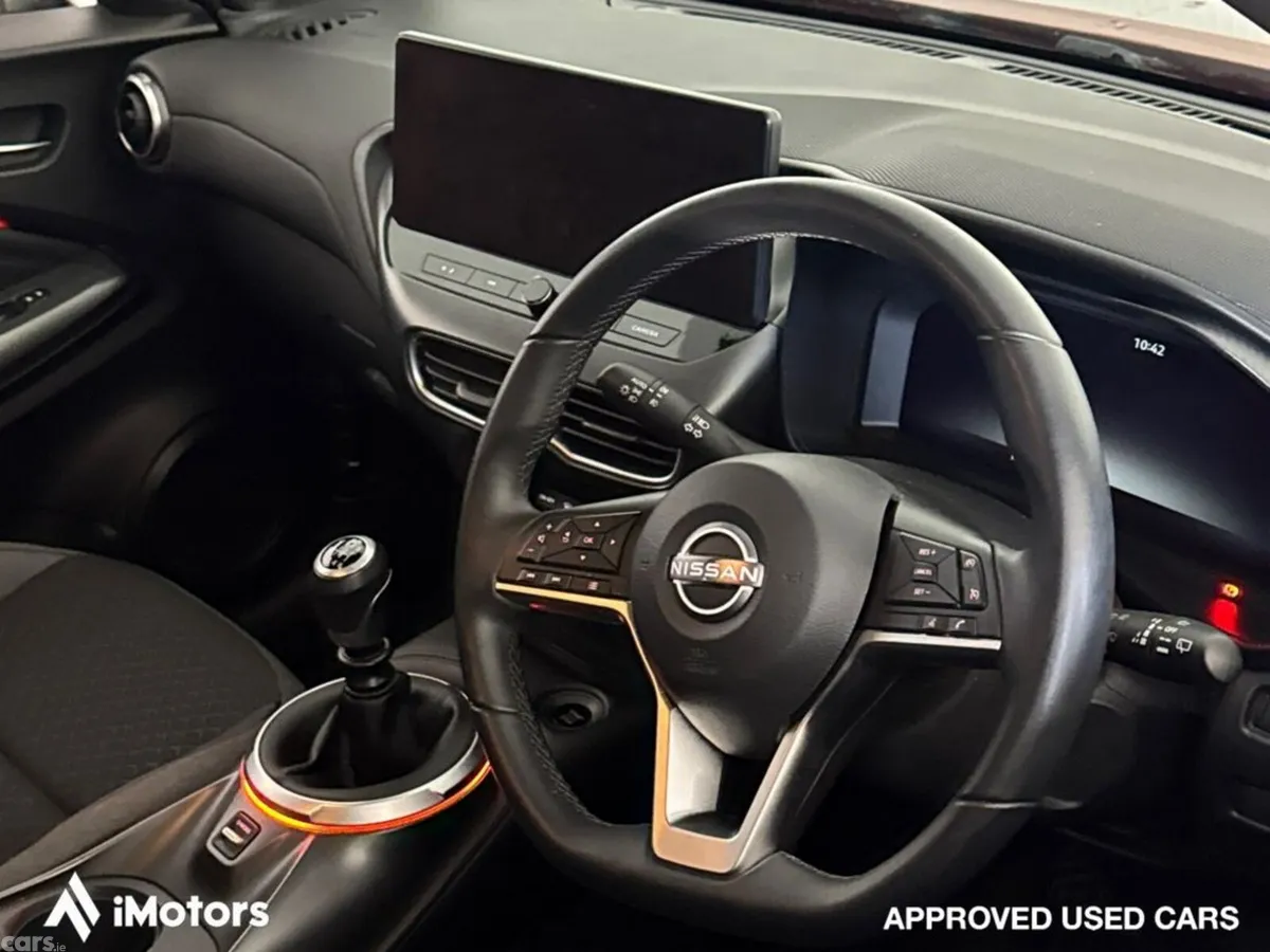 Nissan Juke SUV, Petrol, 2025, Red