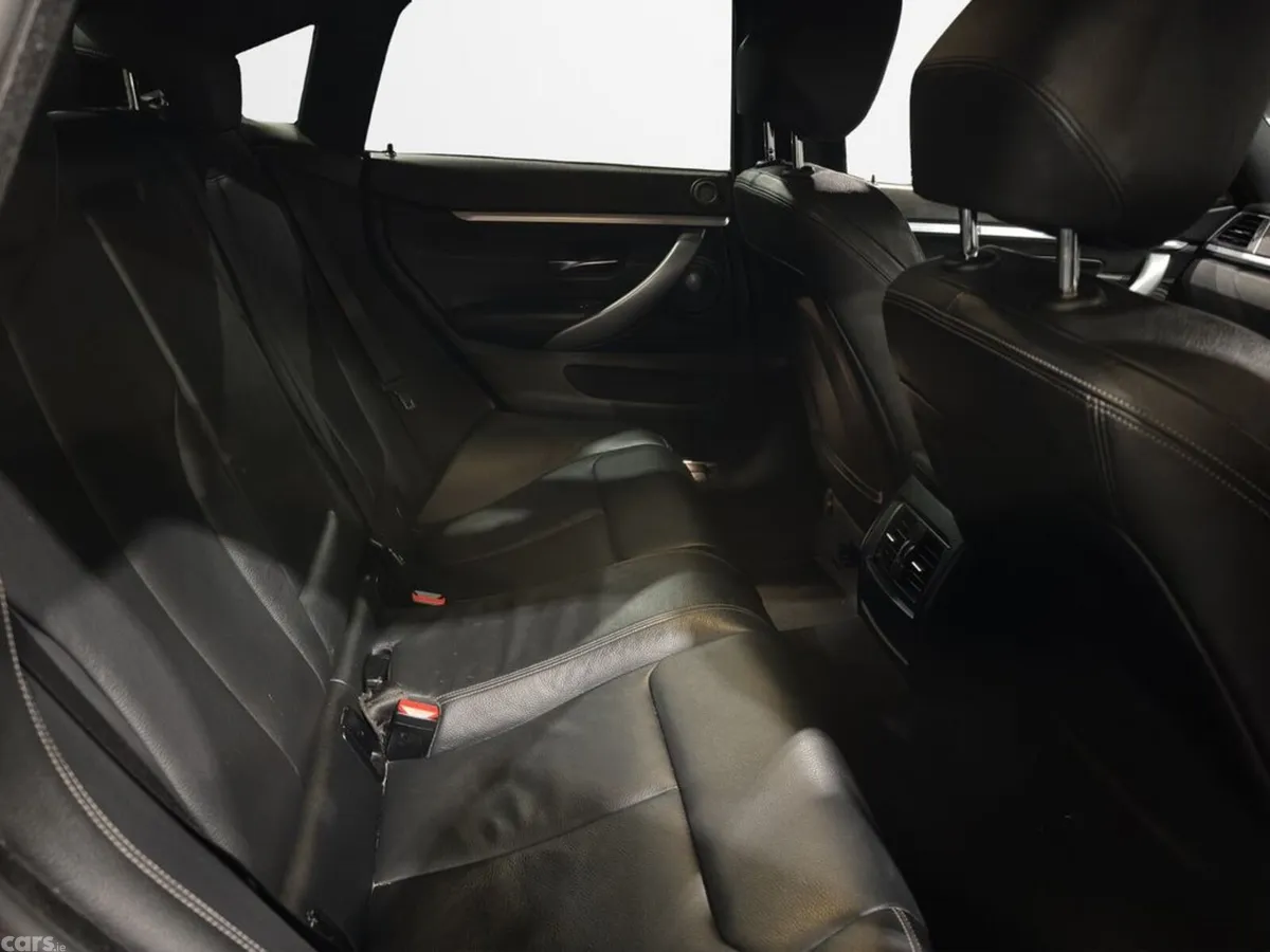 BMW 4-Series Coupe, Diesel, 2018, Black